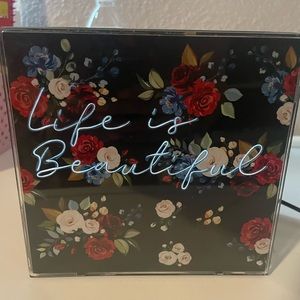 Scentsy “Life Is Beautiful” Box Warmer